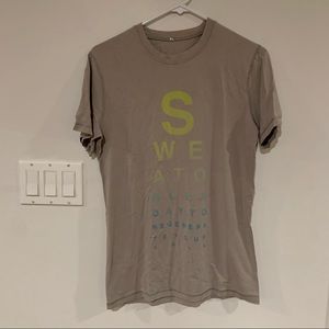 Lululemon Athletica Mens Small S graphic Shirt Short Sleeve Grey Top